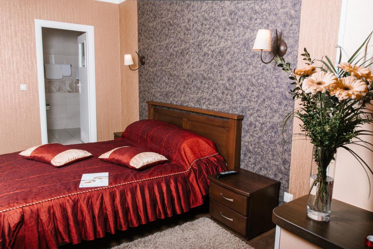 Hotel Dikanka Kulikuv Εξωτερικό φωτογραφία