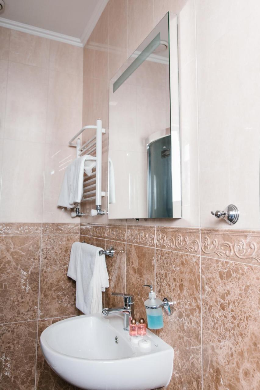 Hotel Dikanka Kulikuv Εξωτερικό φωτογραφία